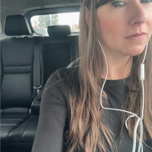 Meet your Posher, Crystal - Picture 4 of 5